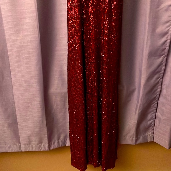 Formal Dress - Picture 2 of 8